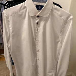 R2 White Men's Dress Shirt with Subtle Button Detail